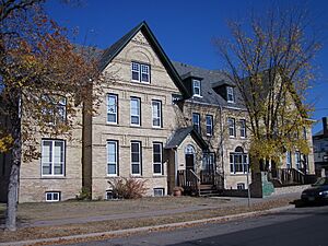 Lorne Terrace fromsouthwest corner