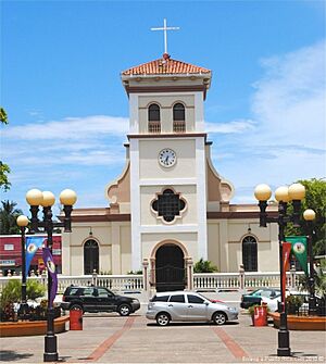Parroquia Nuestra Señora del Carmen, Hatillo, Puerto Rico (4844980763)