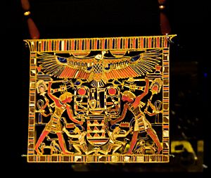 Pectoral of Amenemhat III (cropped & rotated)