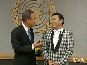 Psy and Ban Ki-moon 3