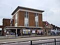 Rayners Lane stn building
