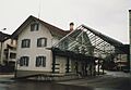 SBB Historic - F 122 00456 003 - Grueningen ex WMB Stationsgebaeude mit Gueterschuppen Perronseite