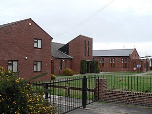 Strouden, Catholic church of St. Edmund Campion - geograph.org.uk - 676518.jpg