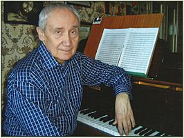 Дмитрий Брониславович Смо́льский (25 июля 1937), белорусский композитор.jpg