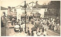 14 08 45 chegada dos pracinhas rua campos salles