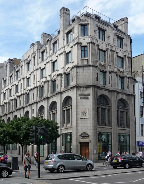 429 Strand (geograph 5388357)