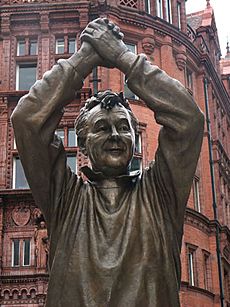 Brian Clough Nottingham Statue 1
