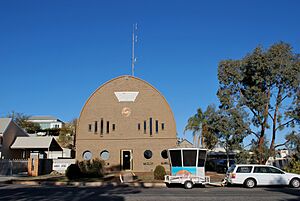 Broken Hill 2BH Building