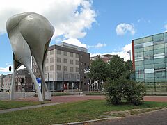 Doetinchem, de D-toren foto4 2012-07-22 15.09