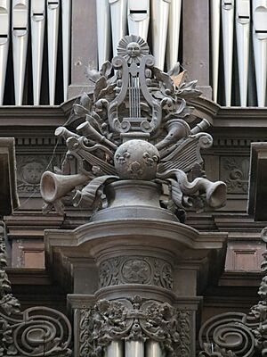 Fleur de lys + symboles grand orgue cathédrale de Rouen
