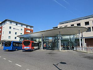 Horsham Bus Station (geograph 7496115)