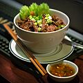 Khao nuea op