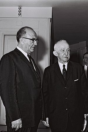 Levi Eshkol and İsmet İnönü 1964