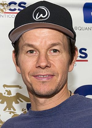 300px-Mark_Wahlberg_2017.jpg