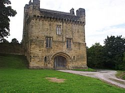 Morpeth Castle Gatehouse.jpg