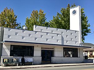 Piedmont Avenue former train station