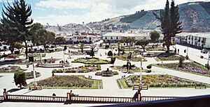 Plaza mayor huamachuco