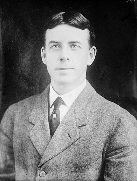 Robert G. Valentine
