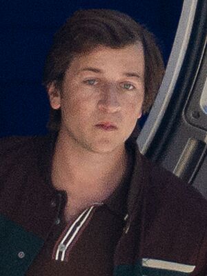 Skyler Gisondo as Jimmy Olsen (53817355126) (cropped).jpg