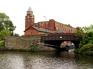Trencherfield Mill, Wigan - geograph.org.uk - 17930