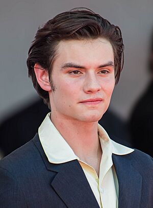 Actor Louis Partridge at 81st Venice International Film Festival 2 (cropped).jpg
