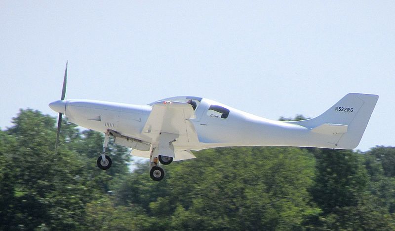 Lancair320landing