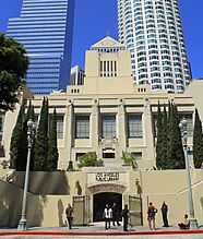 Los Angeles Central Library, 630 W. 5th St. Downtown Los Angeles 2 (cropped)