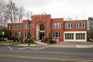 Milwaukie City Hall-1