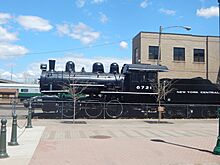 New York Central No. 6721 at Utica Station, NY - May 2015.jpg