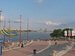 Penn's Landing general view