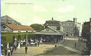 PostcardDanielsonSquare1918