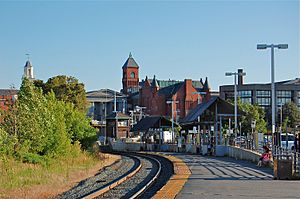 Salem Station Platform