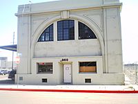 Santa Fe Freight Depot (North side), Los Angeles