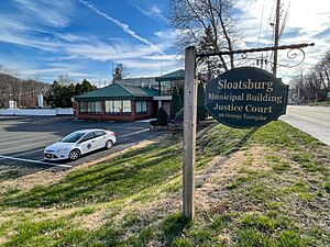 Sloatsburg Municipal Building, New York-sign