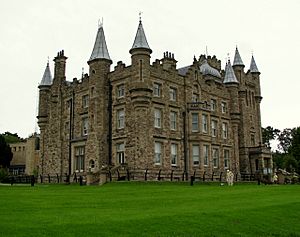 Stormont Castle - geograph.org.uk - 964434