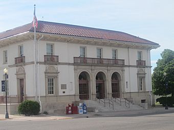U.S. Post Office, La Junta, CO IMG 5698
