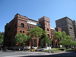 7th Regiment Armory 001