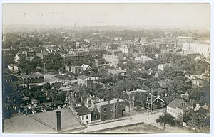 Bird's-eye view of Belleville, Illinois LCCN2011649524