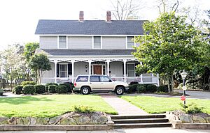 Chamberlain Kay House