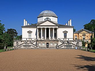 Chiswick House view from forecourt