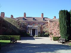 Filoli Mansion.jpg