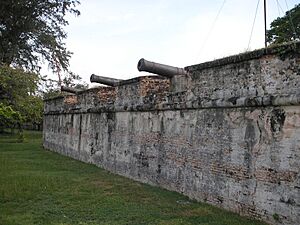 Fort Cornwallis Penang Dec 2006 002