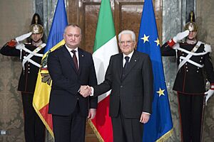 Il Presidente Sergio Mattarella accoglie al Quirinale il Presidente della Repubblica di Moldova, Igor Dodon