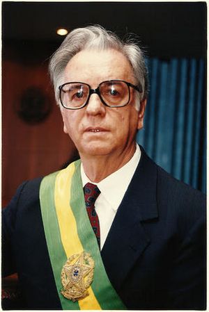 Itamar Franco Faixa Presidencial.jpg