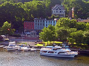 Rondout-West Strand