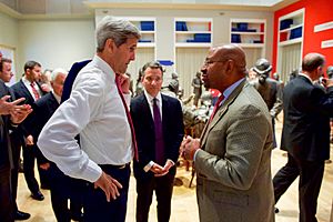Secretary Kerry Speaks With Philadelphia Mayor Nutter After Speaking About Iranian Nuclear Deal at National Constitution Center (20475271303)