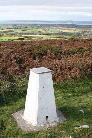 Trig point on Tregonning Hill (geograph 2662066)