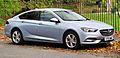 Vauxhall Insignia diesel 1598cc registered July 2017 (retouched) (cropped)