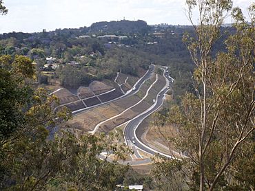 Warrego Highway from Picnic Point.jpg
