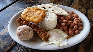 File:Barranquilla arepas asadas.jpg - Wikipedia